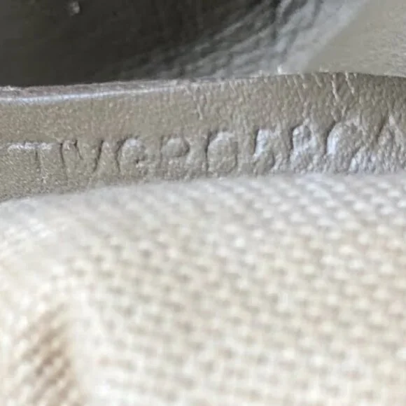 BURBERRY Lowry Tote Bag Red Knights Haymarket Check w Sage Trim Italy MSRP $1696 - Picture 6 of 8